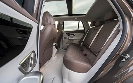 eqe suv interni sedili posteriori