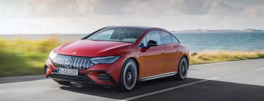 mercedes eqe amg rossa design esterno