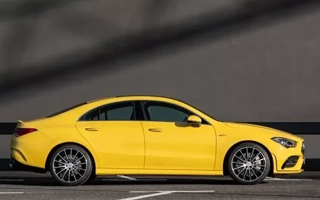 cla coupe amg 35 laterale