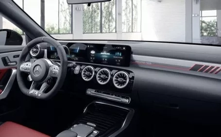 mercedes cla amg shooting brake 35 interni anteriore