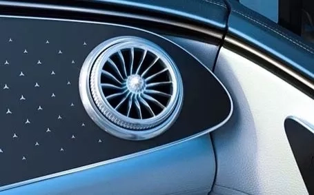 nuova mercedes eqe interno bocchette ventilazione