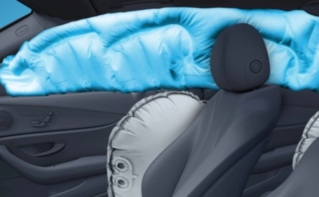 assistenza alla guida Mercedes