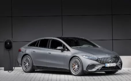 mercedes eqs amg ricarica elettrica