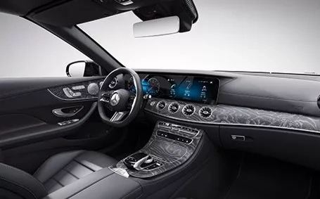 classe e cabrio interni amg line