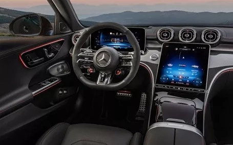 interni mercedes classe C station wagon amg abitacolo