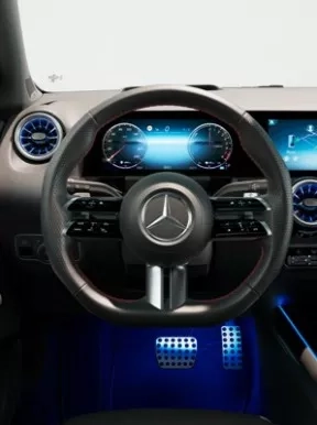 nuova classe b 2023 nuovo volante sportivo