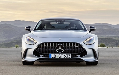mercedes amg gt 2023 anteriore