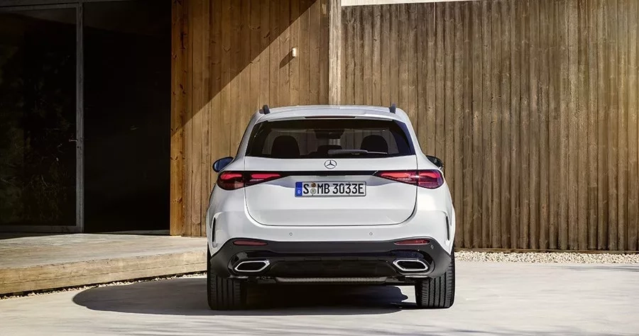 nuova glc 2022 bianca design posteriore