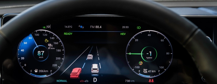  SUV Sportequipe 8 tecnologia