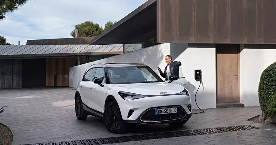 nuova smart suv elettrico ricarica