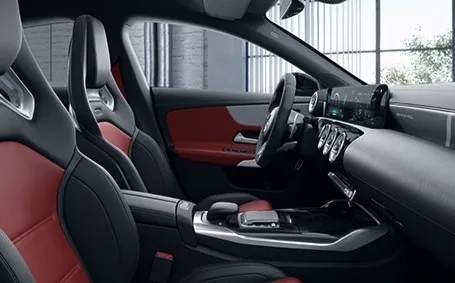 mercedes cla amg 45 sedili