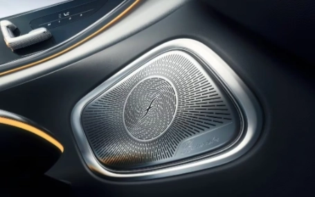 altoparlanti di Mercedes GLC Coupé 2023