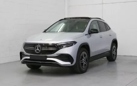 mercedes eqa 250 grigia offerta