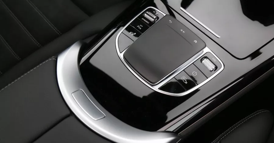 mercedes eqc in offerta trackpad