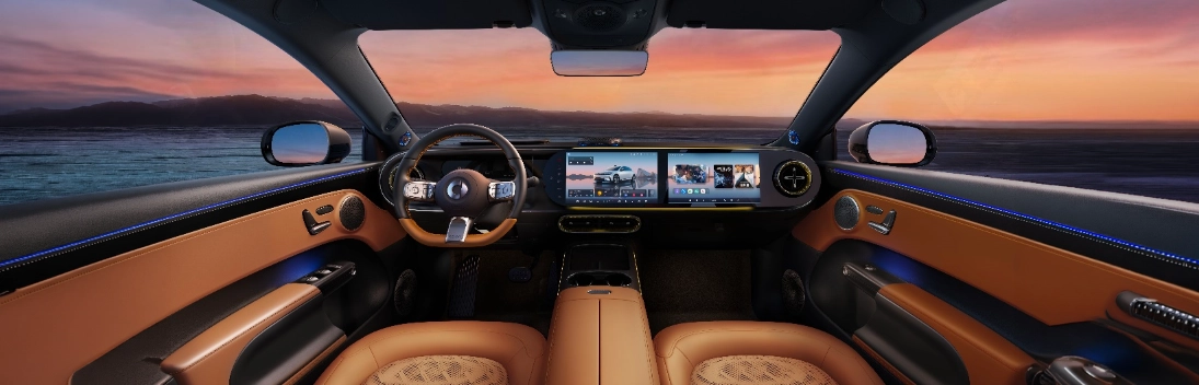 Interni smart #6 EHD con triplo display e illuminazione ambientale