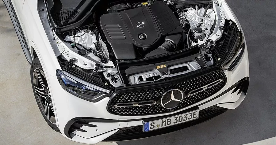 nuova glc 2022 bianca motore