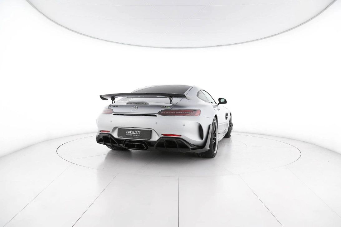Mercedes-AMG GT R PRO, vista posteriore