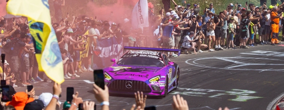 Mercedes AMG Inferno Verde Nurburgring