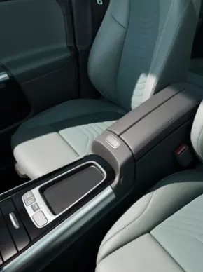 nuova classe b 2023 sedili