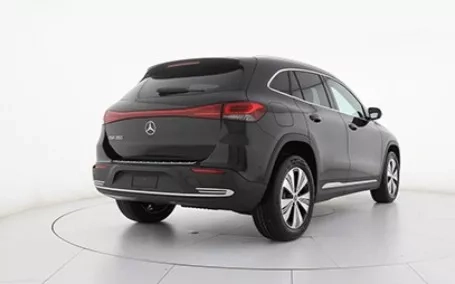 offerta mercedes eqa elettrica aziendale