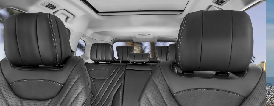  SUV Sportequipe 8 interni