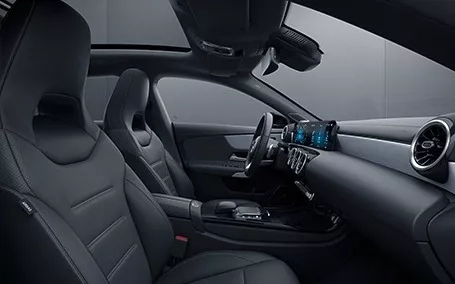mercedes cla amg 45 shooting brake sedili