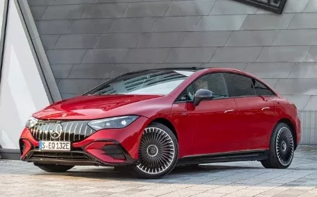 mercedes eqe amg esterni frontale