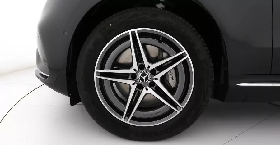 mercedes eqc in offerta vista cerchio