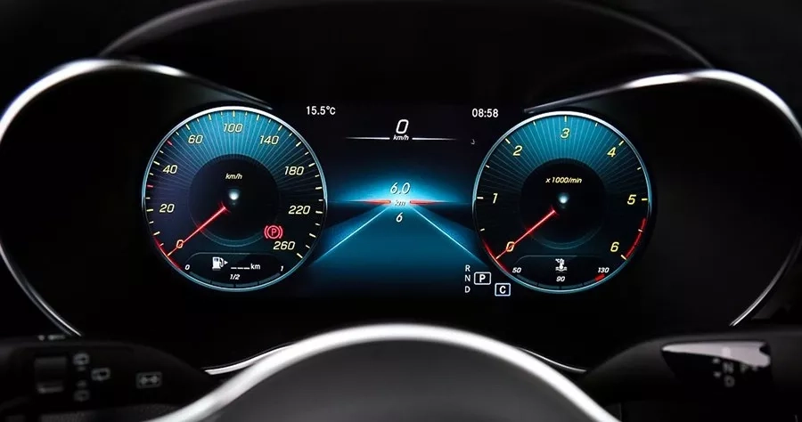 mercedes glc offerta interni cruscotto