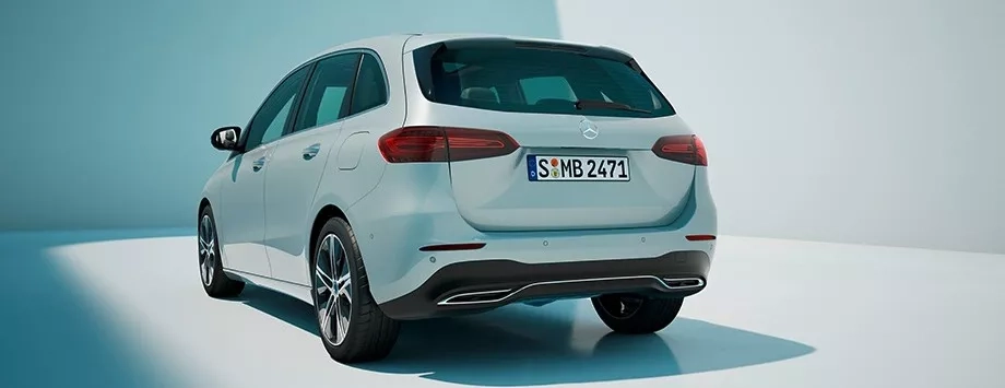 nuova mercedes classe b design posteriore