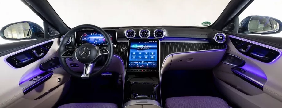 mercedes classe c berlina interni