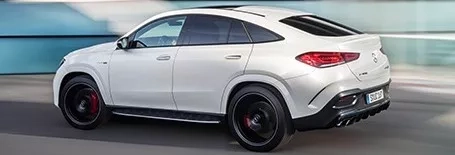 mercedes gle coupe amg bianca vista posteriore
