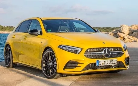 mercedes classe a 35 amg esterni laterale