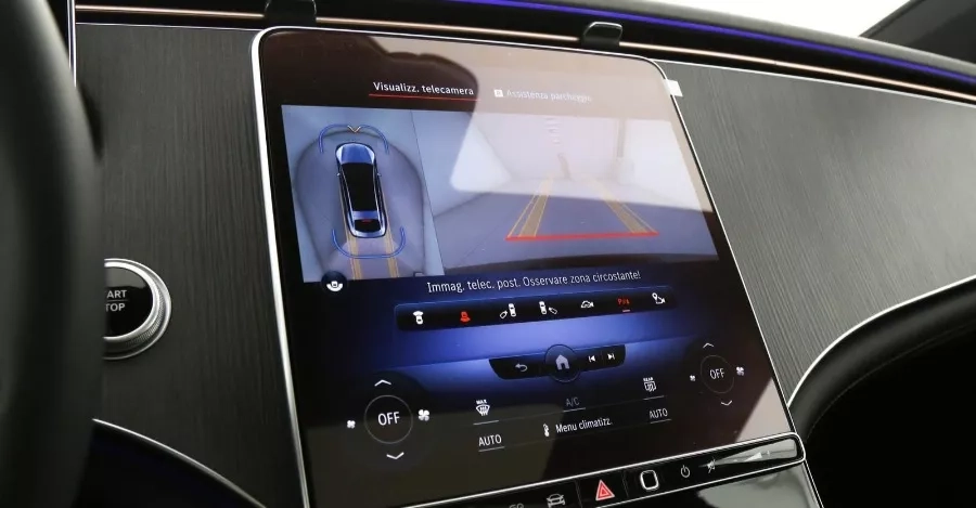 mercedes eqs offerta cruscotto