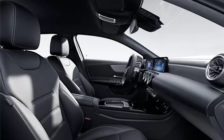 mercedes classe a sedan interni