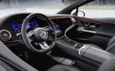 mercedes eqe amg interni plancia