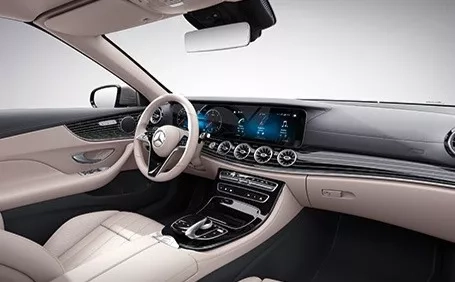 classe e cabrio interni volante beige