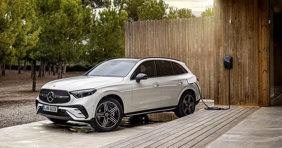 nuova glc 2022 bianca ibrida