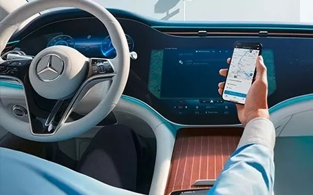 mercedes me connect interazione smartphone