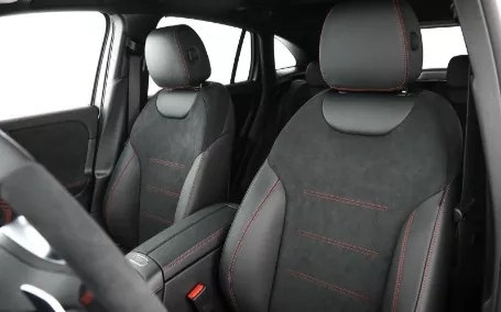 mercedes gla amg interni sedili anteriori