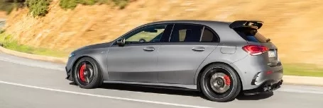 mercedes classe a 45 amg grigia