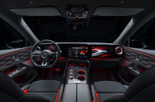 amg gt suv abitacolo