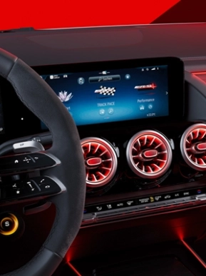 nuova gla amg suv restyling 2023 display widescreen