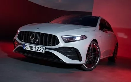 nuova classe a 35 amg design frontale