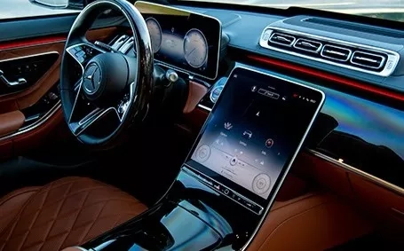 mercedes classe s berlina volante di serie