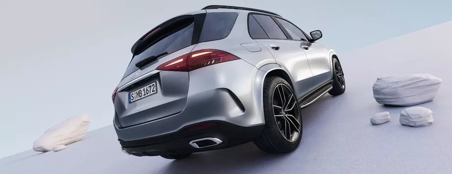 nuova mercedes gle restyling 2023 vista posteriore