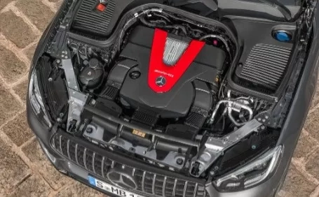 mercedes glc coupe amg motore