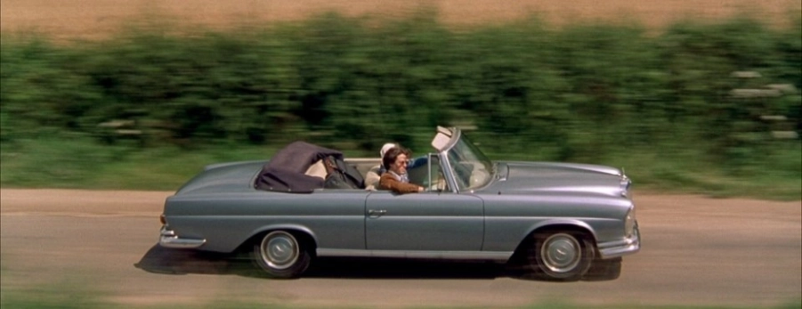 Mercedes-Benz 280 SE Hugh Grant