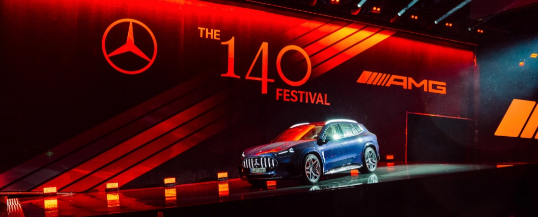 Mercedes the 140 festival AMG GT SUV