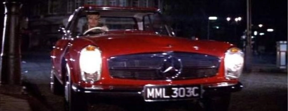 Mercedes-Benz 230 SL Pagoda Sofia Loren